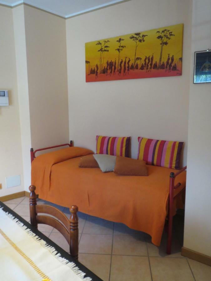 La Chiocciola...The Snail Apartment Bussoleno Bagian luar foto